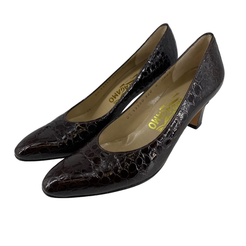SALVATORE FERRAGAMO 8 AAAA Brown Moc Croc Patent Leather Pumps Narrow Width